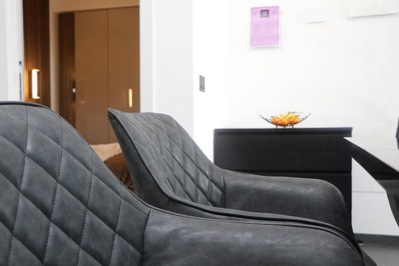 Luxury Pure! Bazzoni 2-Room Suite, Fully Equipped Olbia Exterior photo